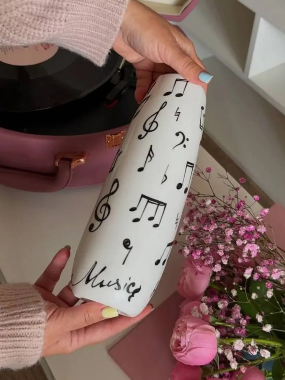 Ваза "Музыка"