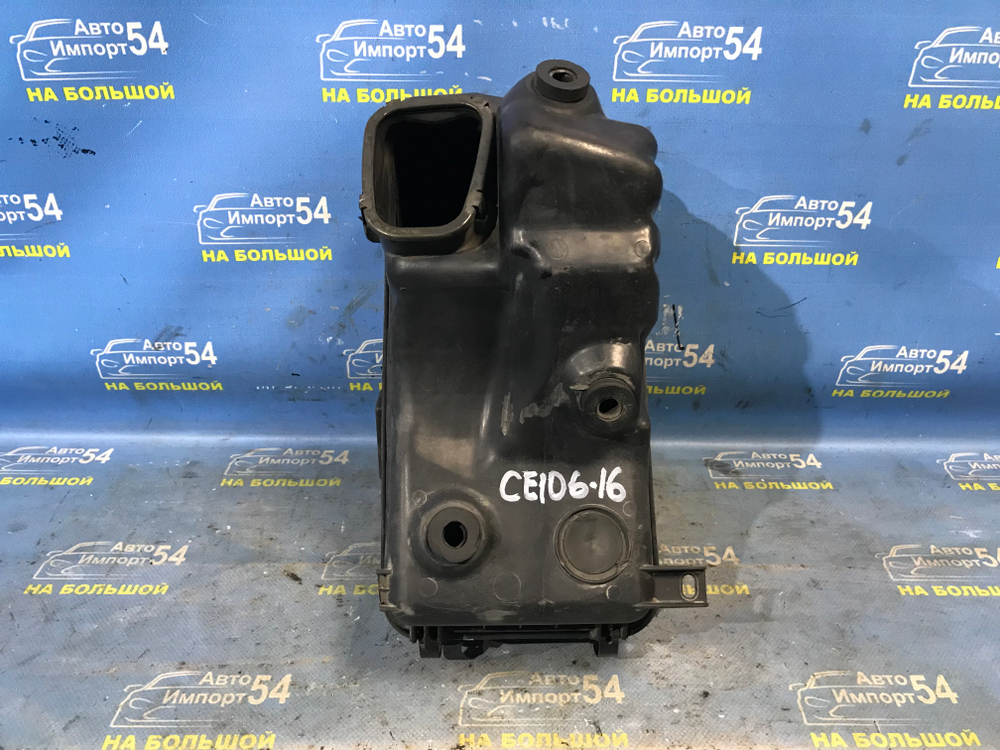 Корпус воздушного фильтра TOYOTA COROLLA 1995