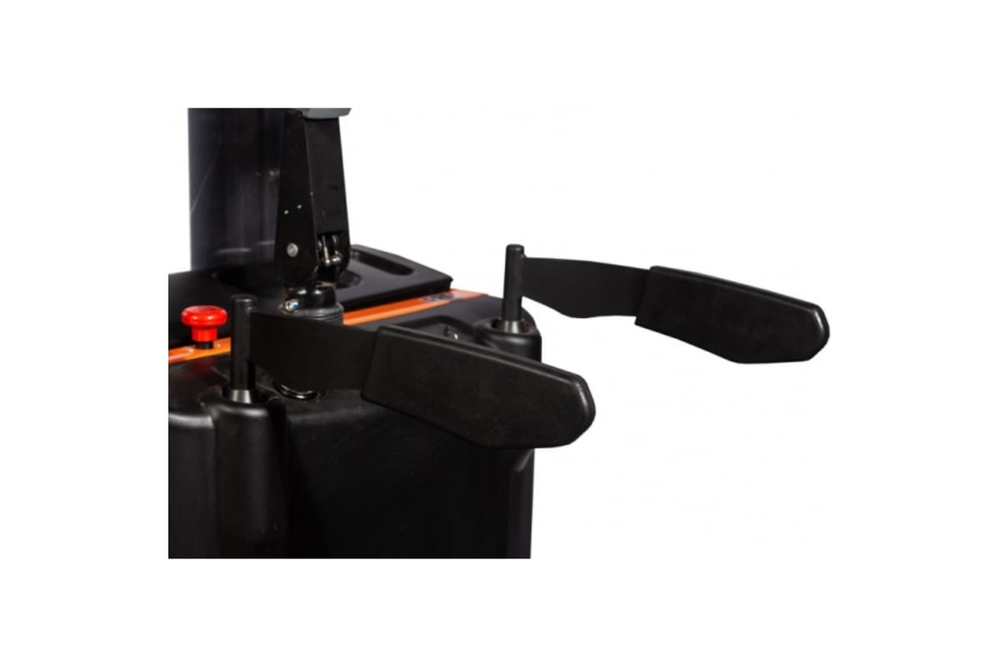 Штабелер электрический самоходный с платформой 2 т - 4,5 м CL2045W SIBLINE