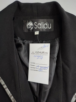 Костюм Salidu юбочный 42 размер