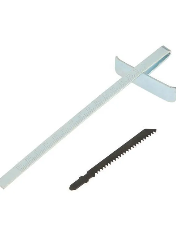 Лобзик ТУНДРА, 750 Вт, регулятор скорости, 3000 ходов/мин, 65 мм