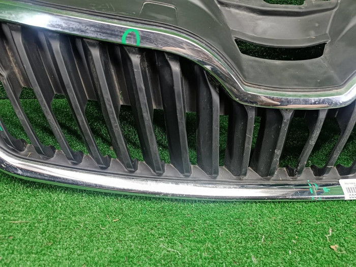 Решетка радиатора Skoda Rapid 1 (2012-2020)