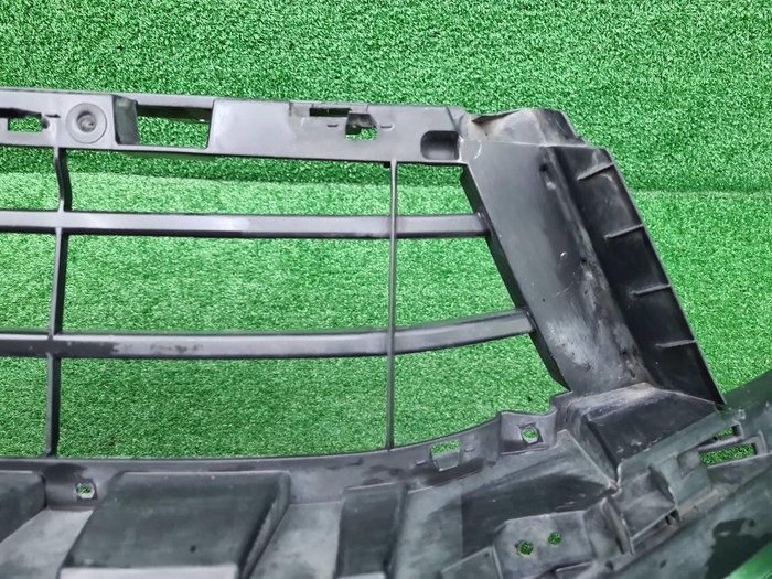 Бампер передний Lada Vesta (2015-2022) Cross