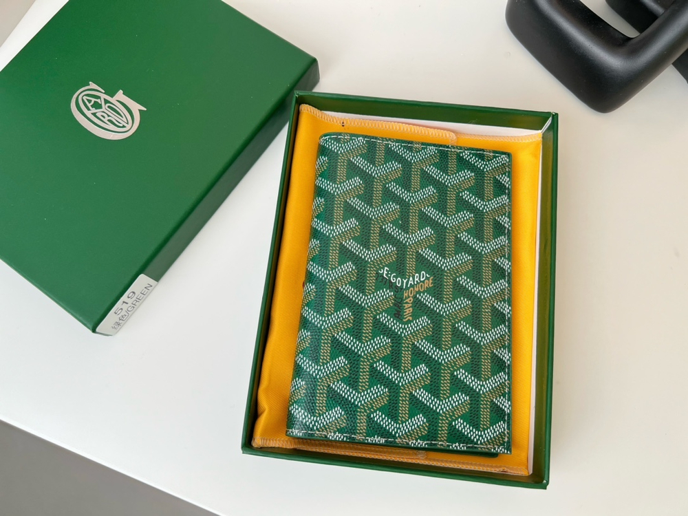 Goyard Passport Cover