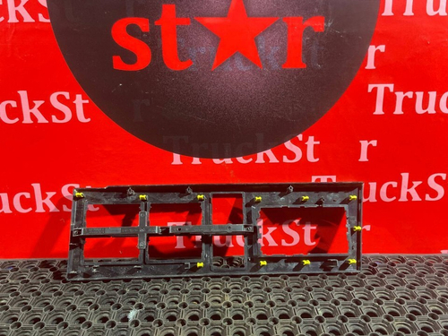 Панель консоли центральная