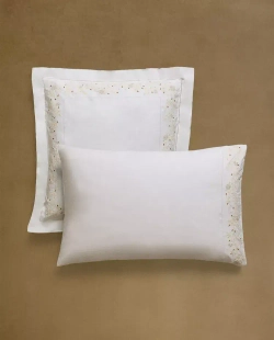 ZARA HOME НАВОЛОЧКА С ВЫШИВКОЙ В ЦВЕТОЧНОМ СТИЛЕ, ЭКРЮ