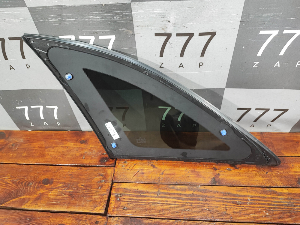 Стекло багажника правое Mercedes GLC (X253) 15-нв Б/У Оригинал A2536703801