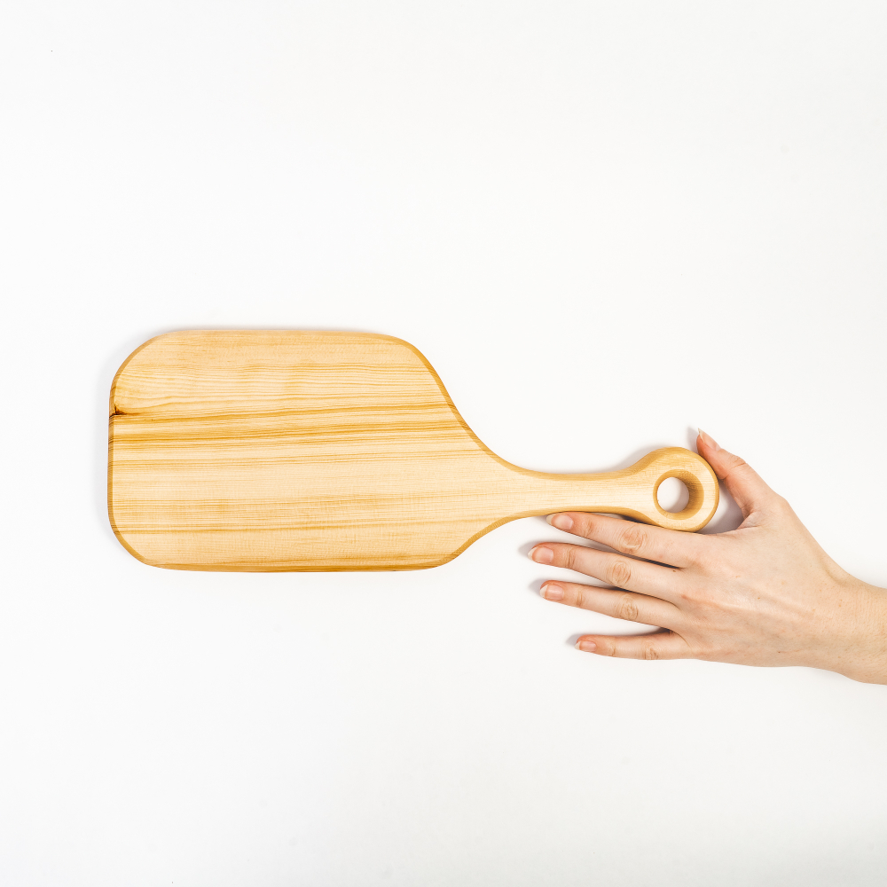 Деревянная разделочная доска из древесины Сибирский Кедр RD51