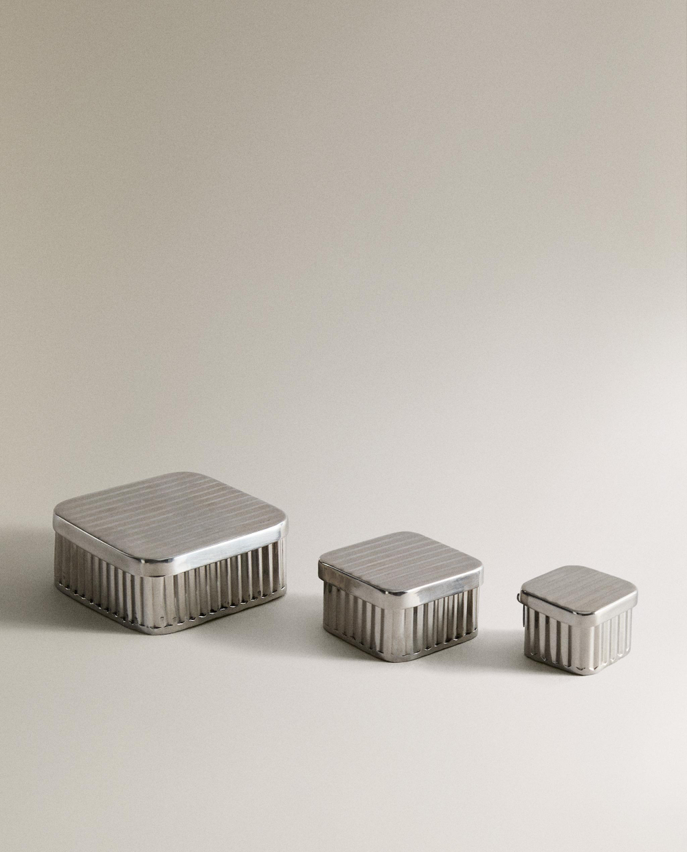 Zara Home Коробка для хранения из нержавеющей стали, цвет серебристый, 3.5 см
