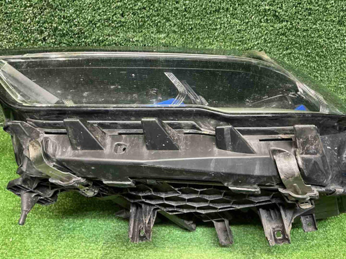 Фара левая BMW X5 G05 X6 G06 (2018-2023) Laser