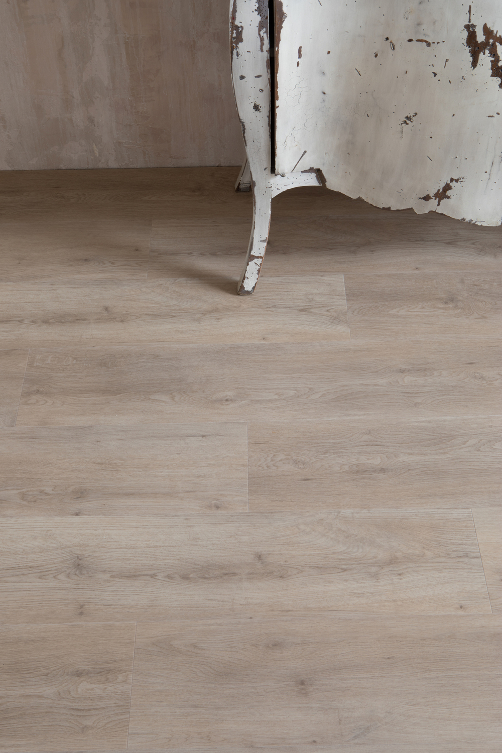 Плитка LVT – VinilPol 8844 EIR Дуб Мира Glue