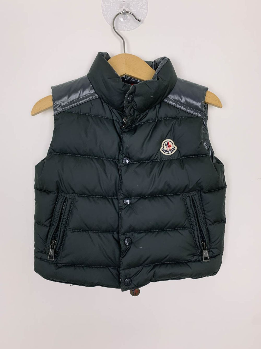 Жилет Moncler