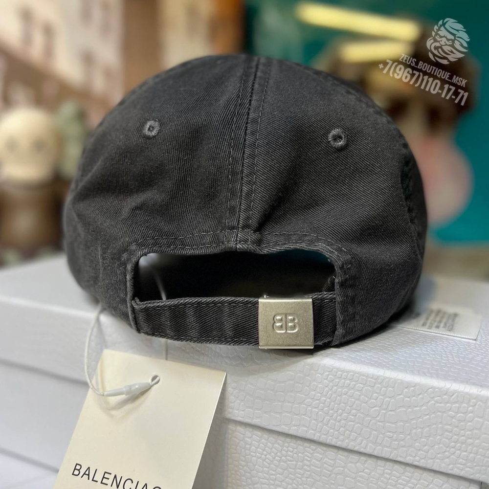 Бейсболка Balenciaga