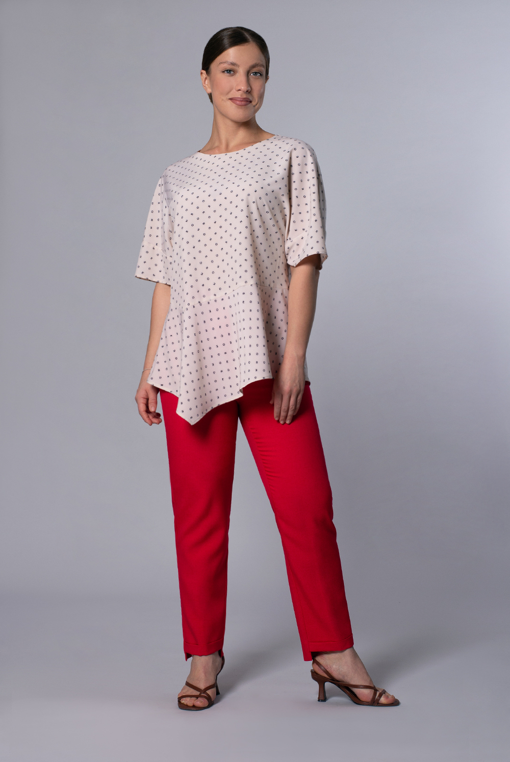 Блузка женская 4253ВП, бежевый алфавит #176Бал094253ВП