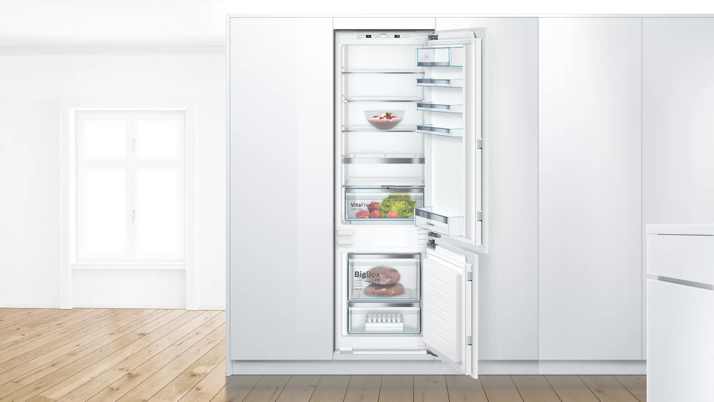 Холодильник Bosch KIS87AF30U