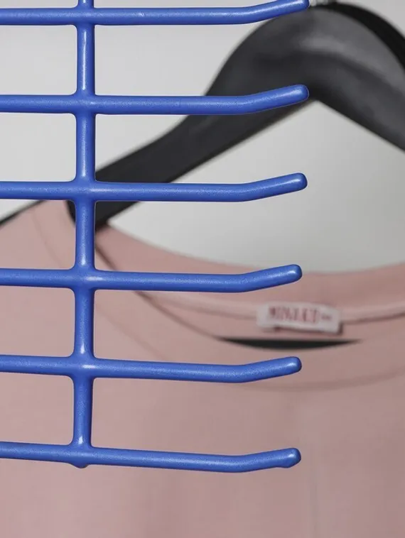 Вешалка для галстуков Доляна, антискользящее покрытие, 6 перекладин, цвет МИКС