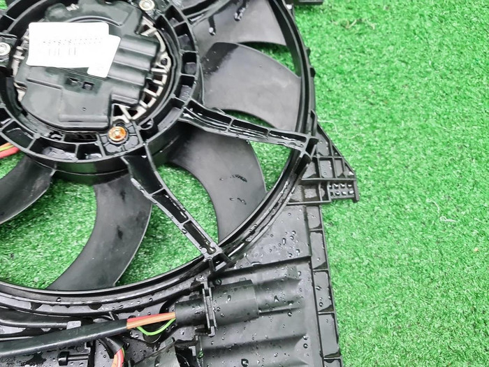 Диффузор с вентиляторами Porsche Macan 95b (14-нв)