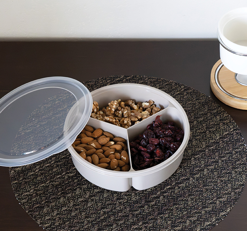 Менажница с крышкой 3 секции (3*300мл) М1124