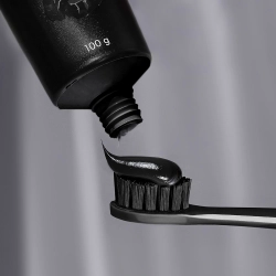 Зубная паста SWIT by Revyline с углем