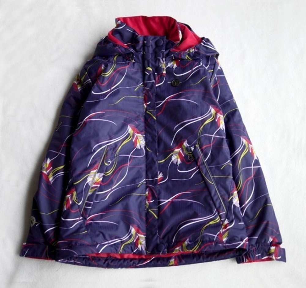 Куртка детская с принтом перьев на кнопках с капюшоном