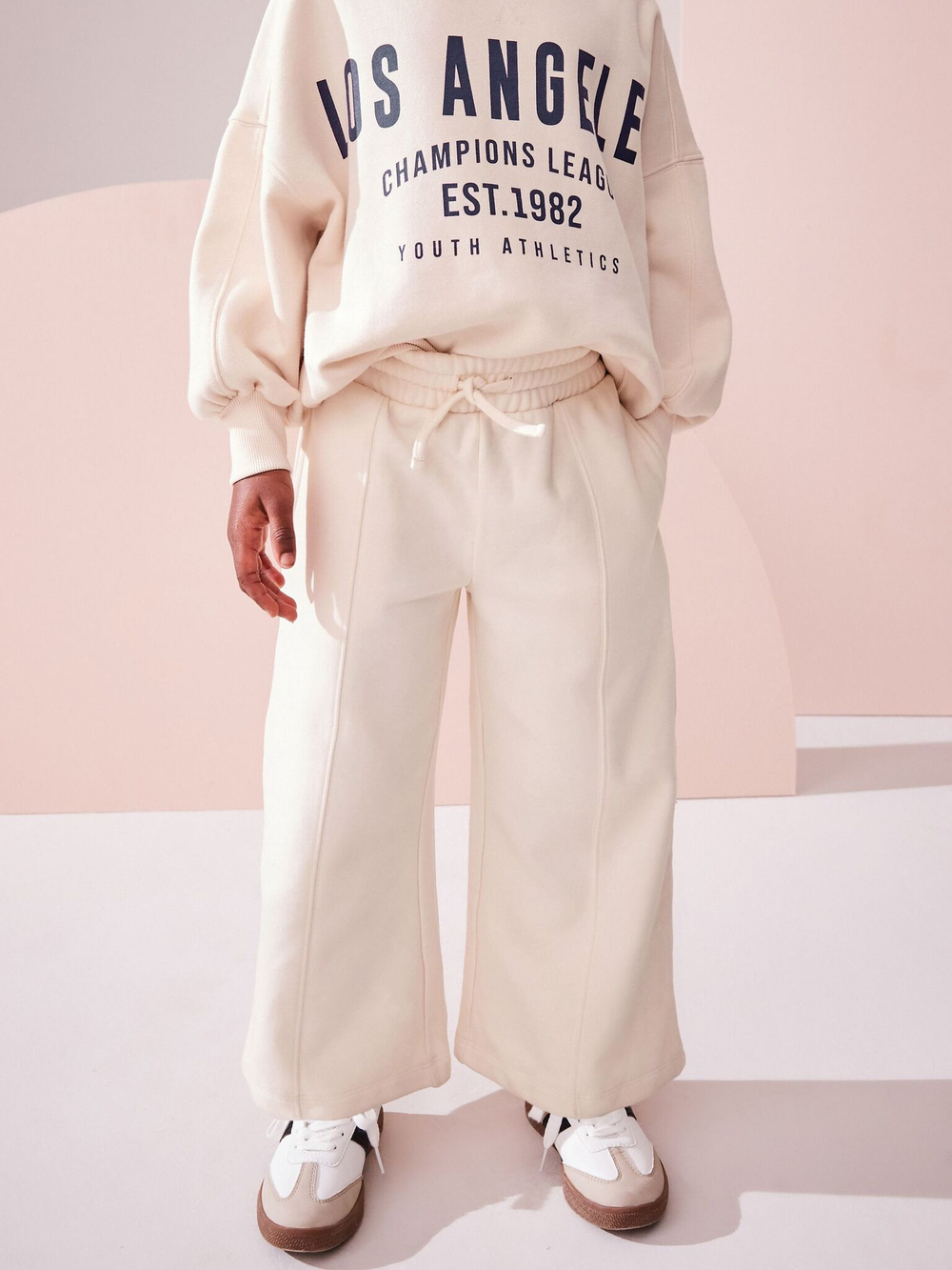 Толстовка и спортивные брюки в комплекте для девочки Next K88-180, Молочный