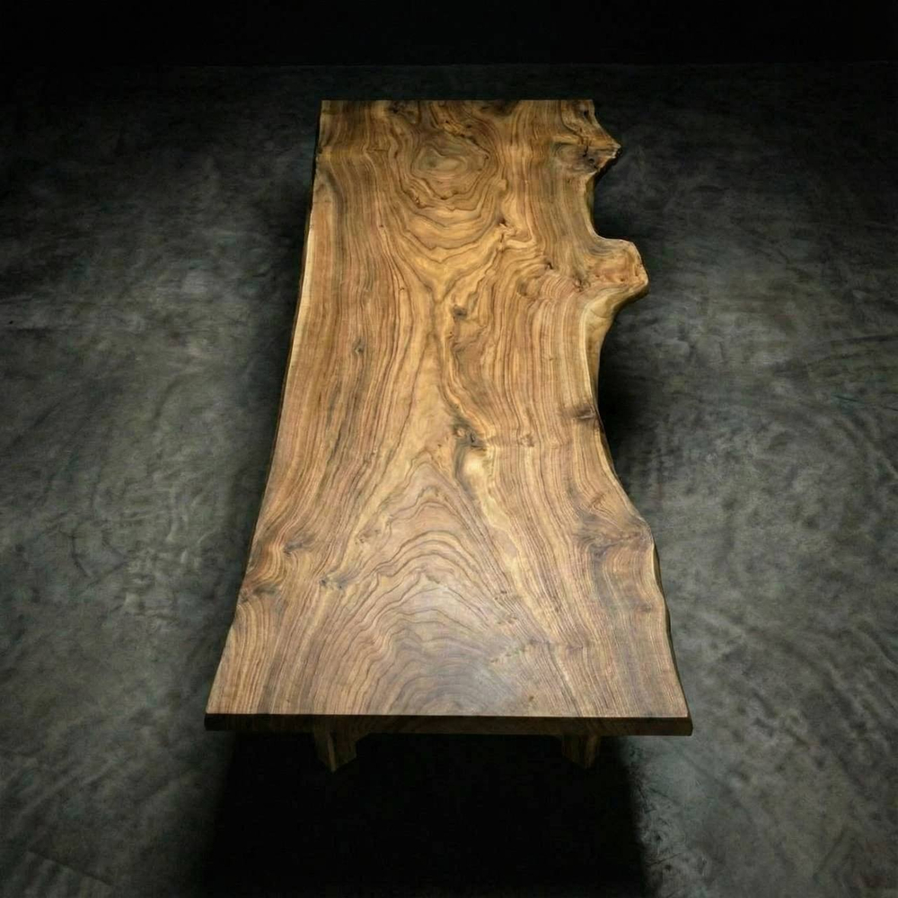 Карагач с живым краем свободной формы