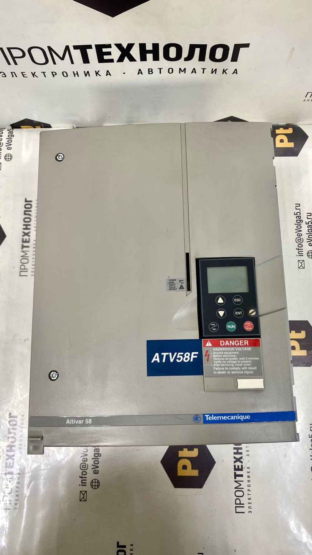 Telemecanique ATV58FHU90N4305 б/у