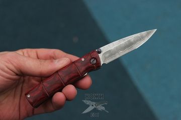 Складной нож Mcusta Take damascus vg10 blade Stamina wood handle MC-0075D c клинком из стали VG-10 San Mai (Laminated Stainlesss Damascus) рукоять дерево