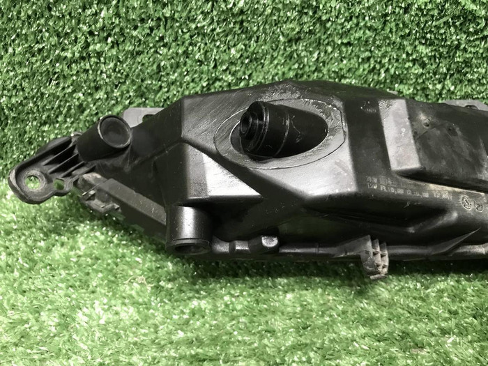 ПТФ правая Volvo XC90 2 (2014-2019) LED