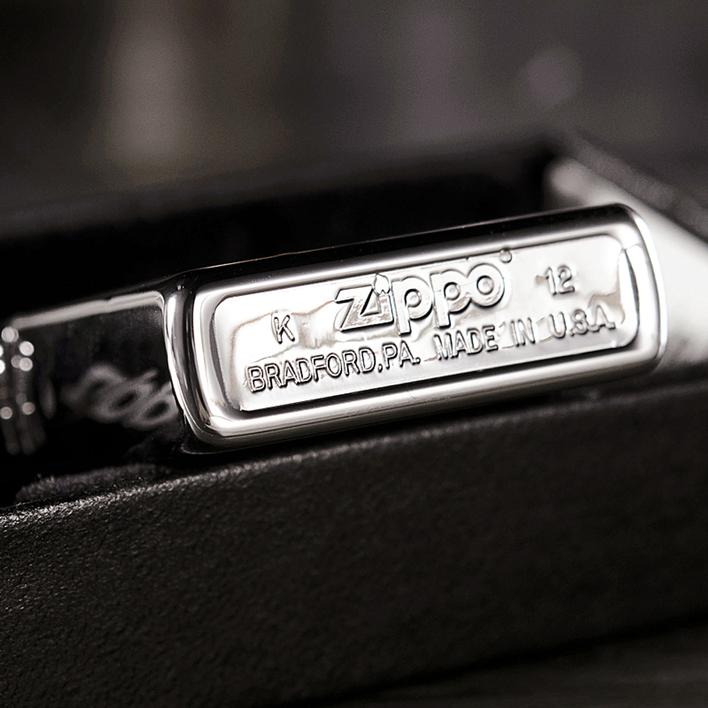 Зажигалка Zippo с покрытием High Polish Chrome, латунь/сталь, серебристая, глянцевая, 36х12х56