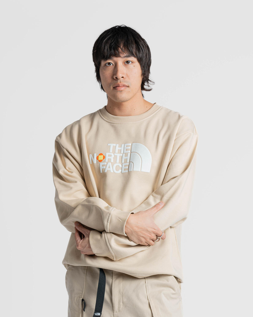 Свитшот The North Face X Yinka Ilori Crew бежевый