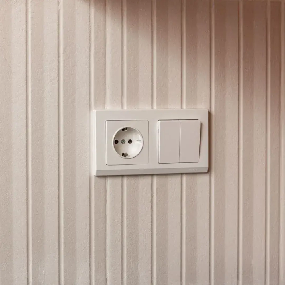 Рамка на 2 поста Stark (белый) W0021801