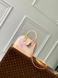 Louis Vuitton Alma BB