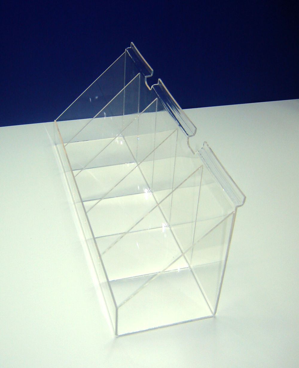 Полка в эконом-панель 5 яч 513х150х200