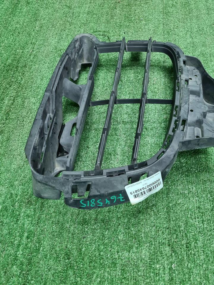 Решетка перед. бампера Porsche Cayenne 958 (14-18)