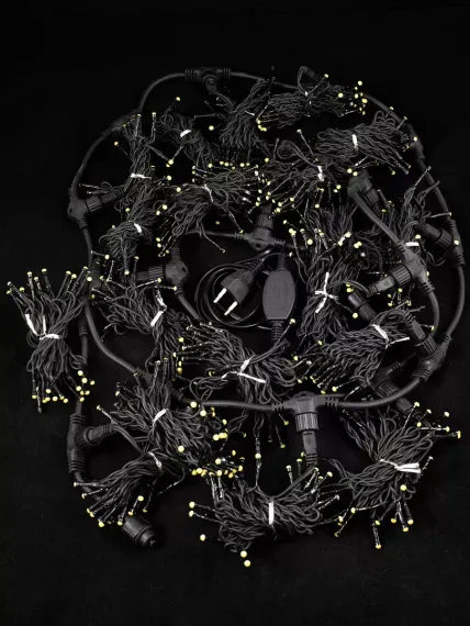 Занавес с мерцающим диодом 3*3 м., 220V, 600 холодных белых LED ламп, черный провод, Winner Light (w.03.6B.600+)