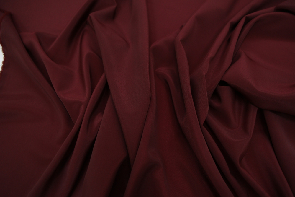 Креп плательный бордовый