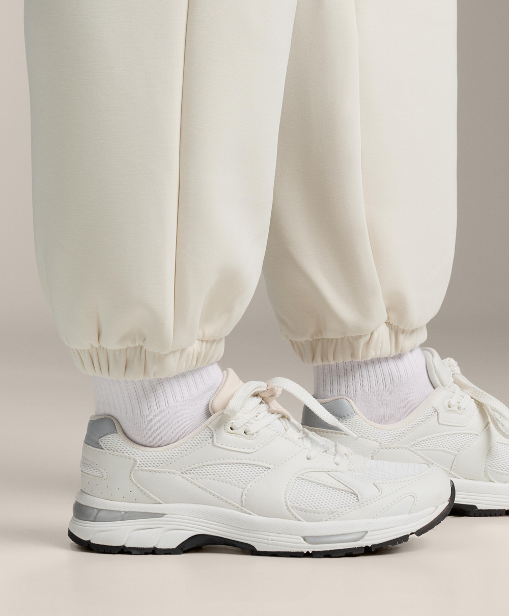 OYSHO Брюки-джоггеры из модала с начесом, экрю