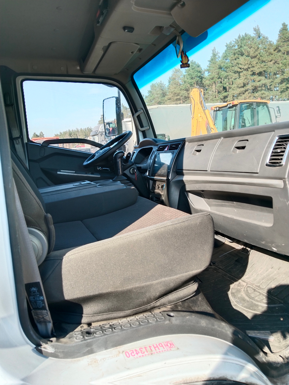 DongFeng C120 Изотермический/рефрижератор с гидробортом АФ-475400-02 (Изотермический, Дизельный, 3.8