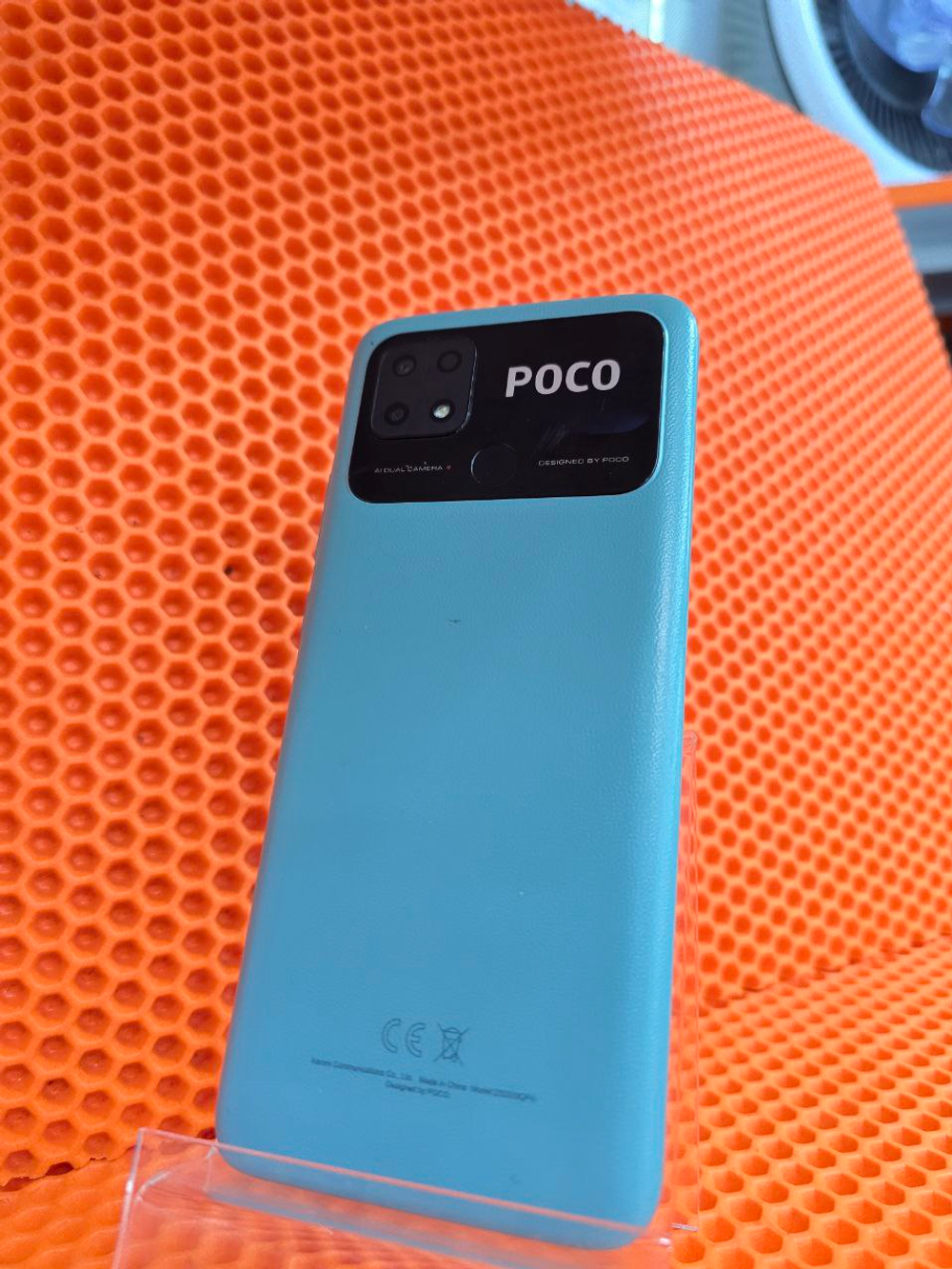 Смартфон Xiaomi Poco C40 4 64