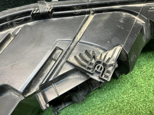 Фара левая Audi Q5 2 80A (2017-2020) LED