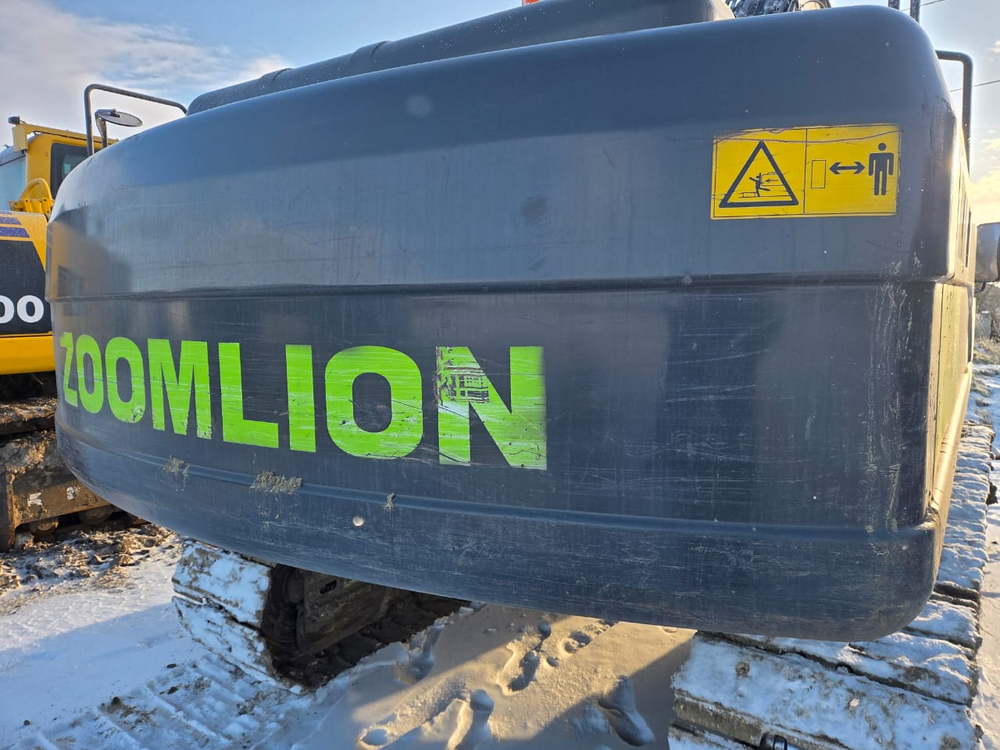 Zoomlion ZE215 Экскаватор ZE215E (Дизельный, 5,9 л, 152 л.с., АТ)