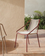 Уличный стул Zivia из веревки цвета экрю и стали бордового цвета