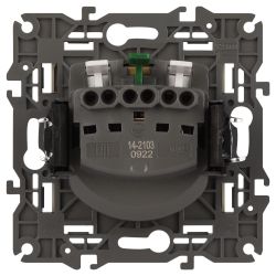 Розетка ЭРА Elegance 14-2103-02 с заземлением 2P+E Schuko со шторками с крышкой 16A-250В IP20 слоновая кость | Эра Elegance