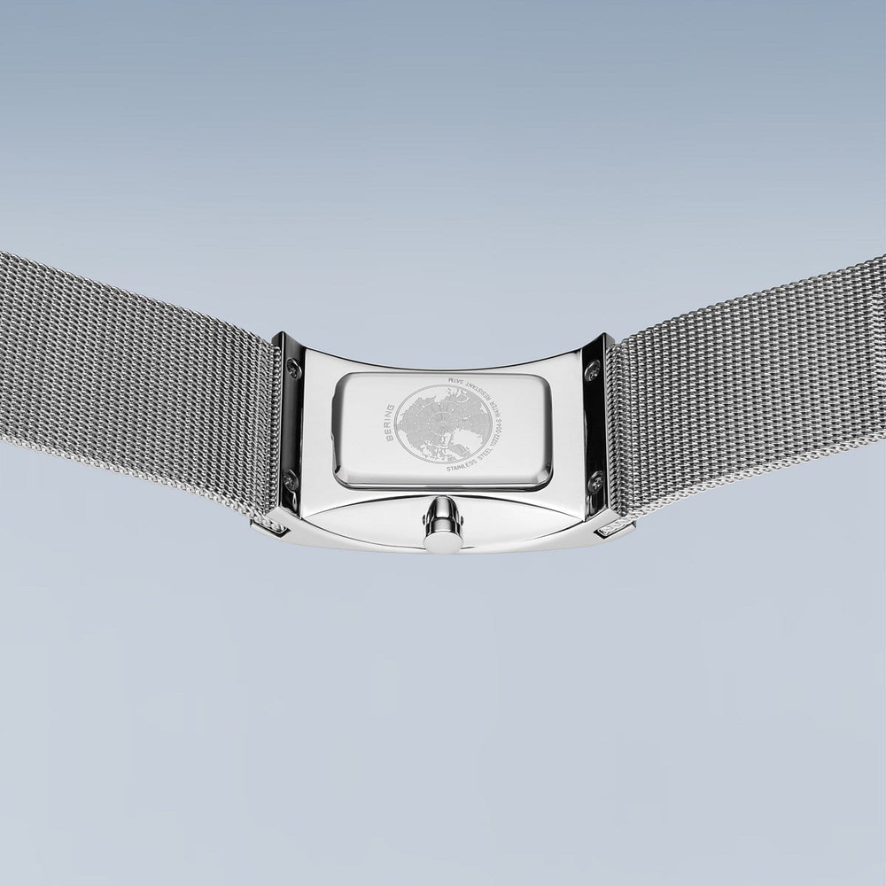 Женские наручные часы Bering 10222-004-S