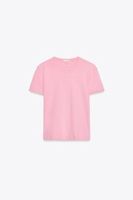 ZARA ФУТБОЛКА С ДЕКОРАТИВНОЙ СТРОЧКОЙ НА СПИНЕ, ПУДРОВО-РОЗОВЫЙ