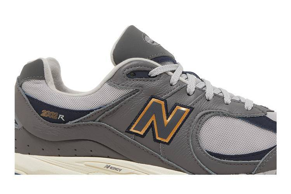Кроссовки New Balance Nb 2002R