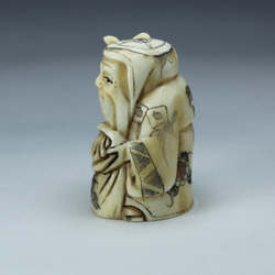 Нэцкэ Фукурокудзю с мешком и посохом