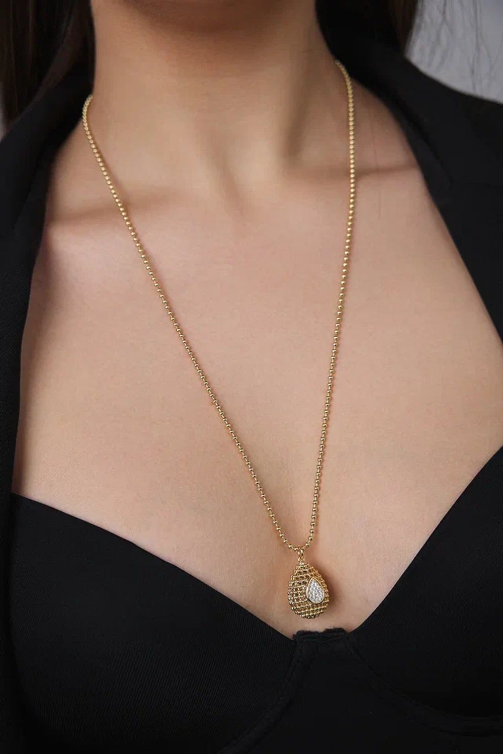 Кулон на цепочке "Милора" круглый с цирконами, оттенок золото