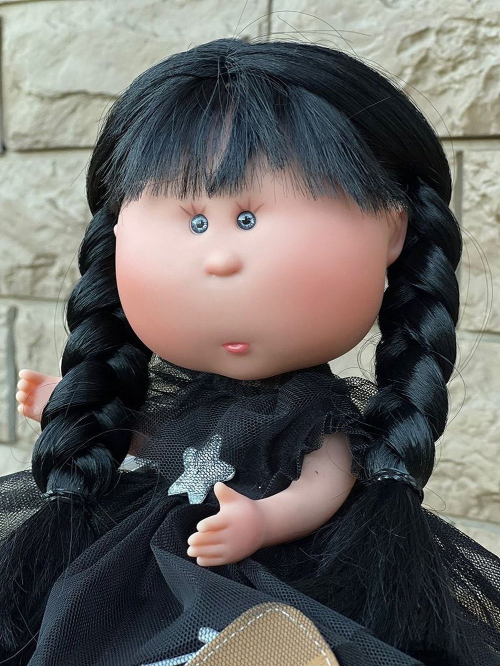Кукла Nines виниловая 30см MIA BLACK в пакете (1134M)